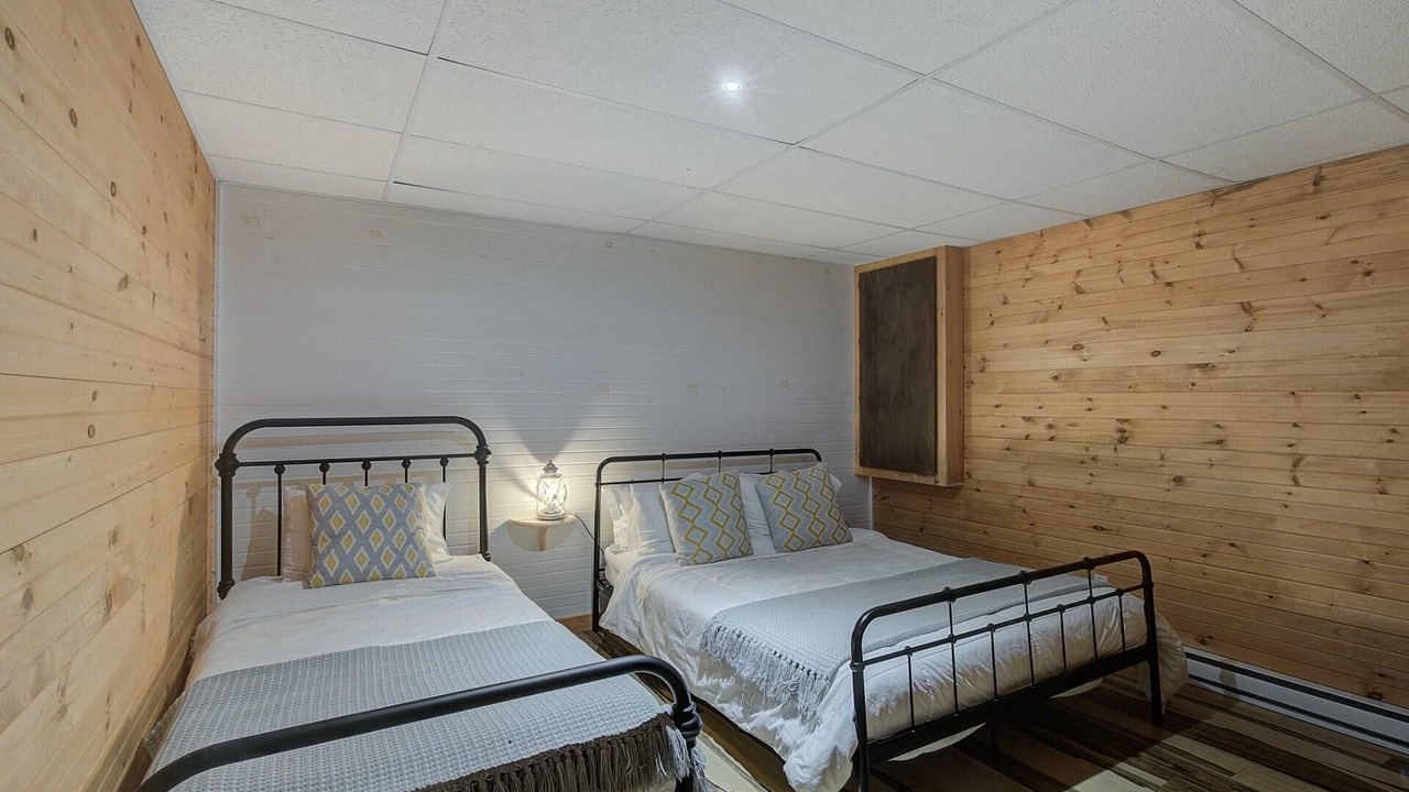 Photo of Bedroom in Montcalm