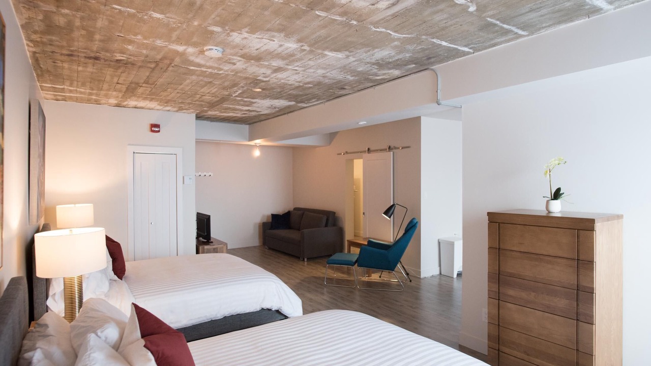 Photo of Bedroom in Rouyn-Noranda