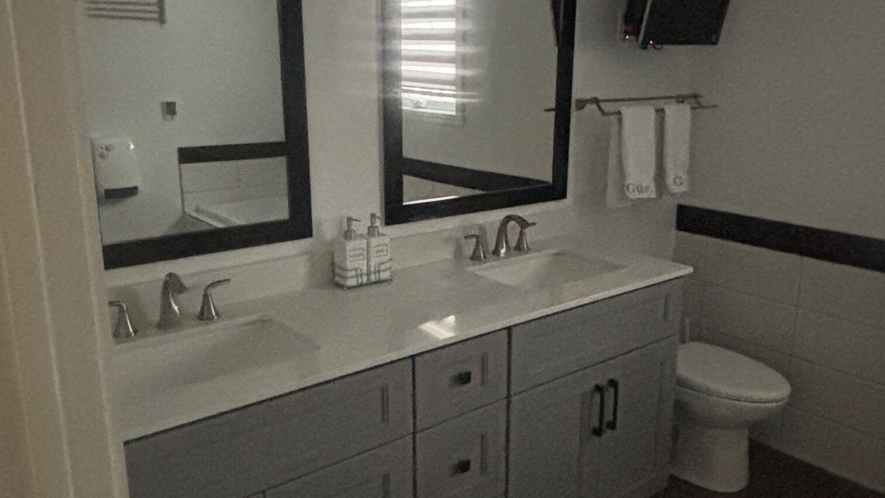 Photo of Bathroom in Papineau Regional County Municipality