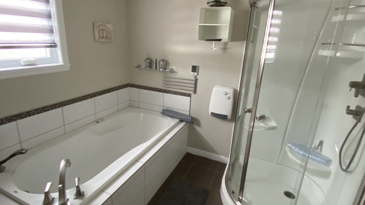 Photo of Bathroom in Papineau Regional County Municipality