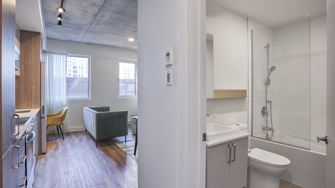 Photo of Livingroom in Shaughnessy Village