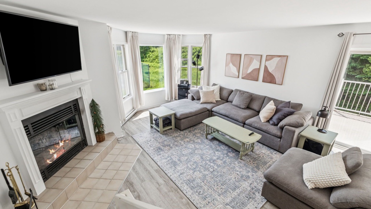 Photo of Livingroom in Mont-Tremblant Village