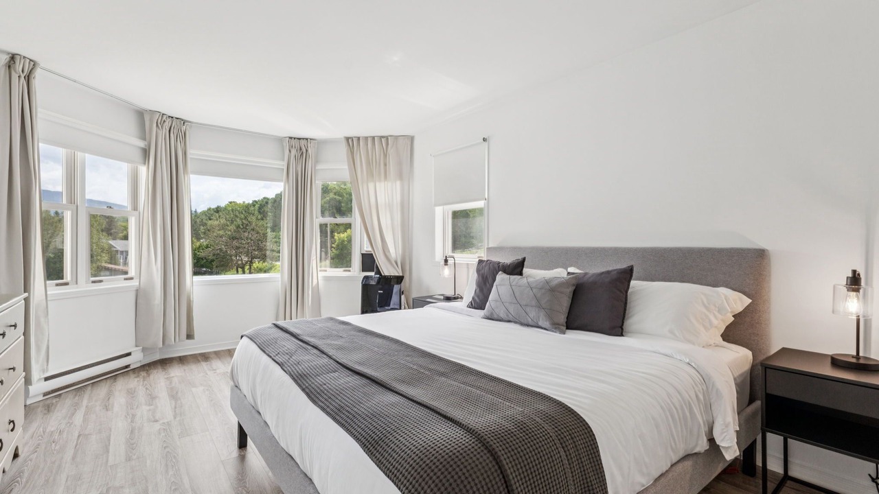 Photo of Bedroom in Mont-Tremblant Village