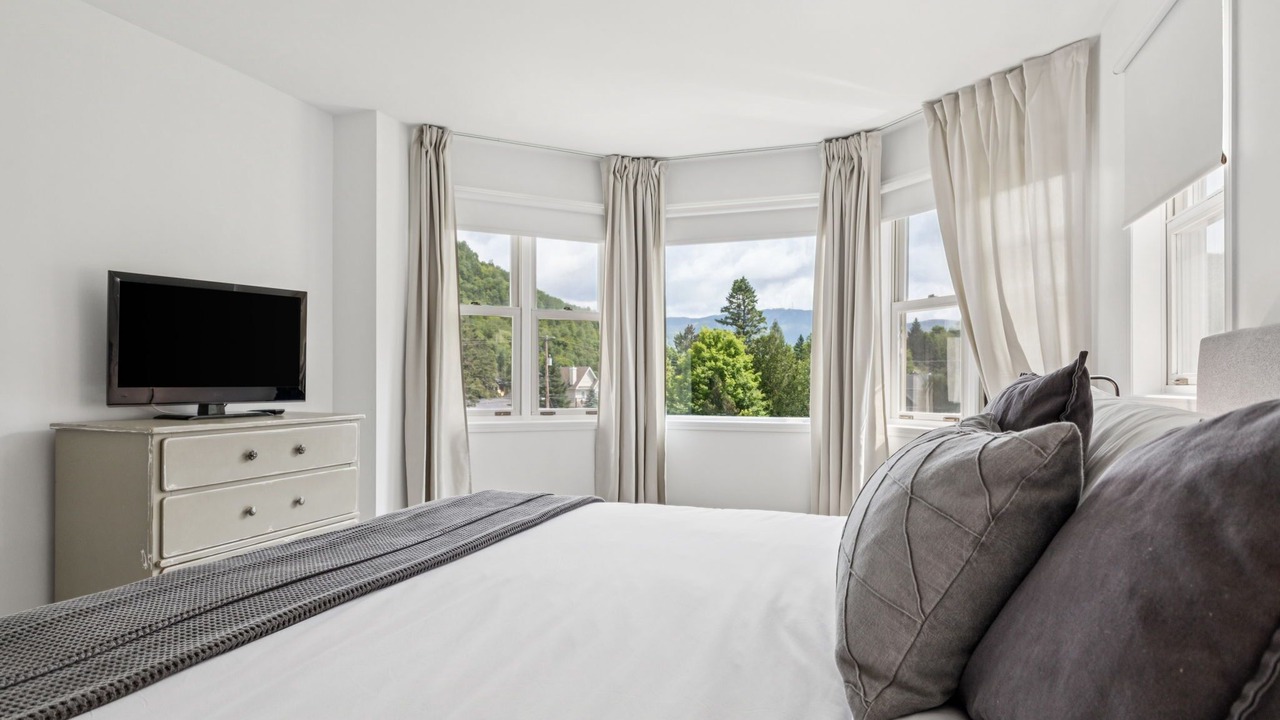 Photo of Bedroom in Mont-Tremblant Village
