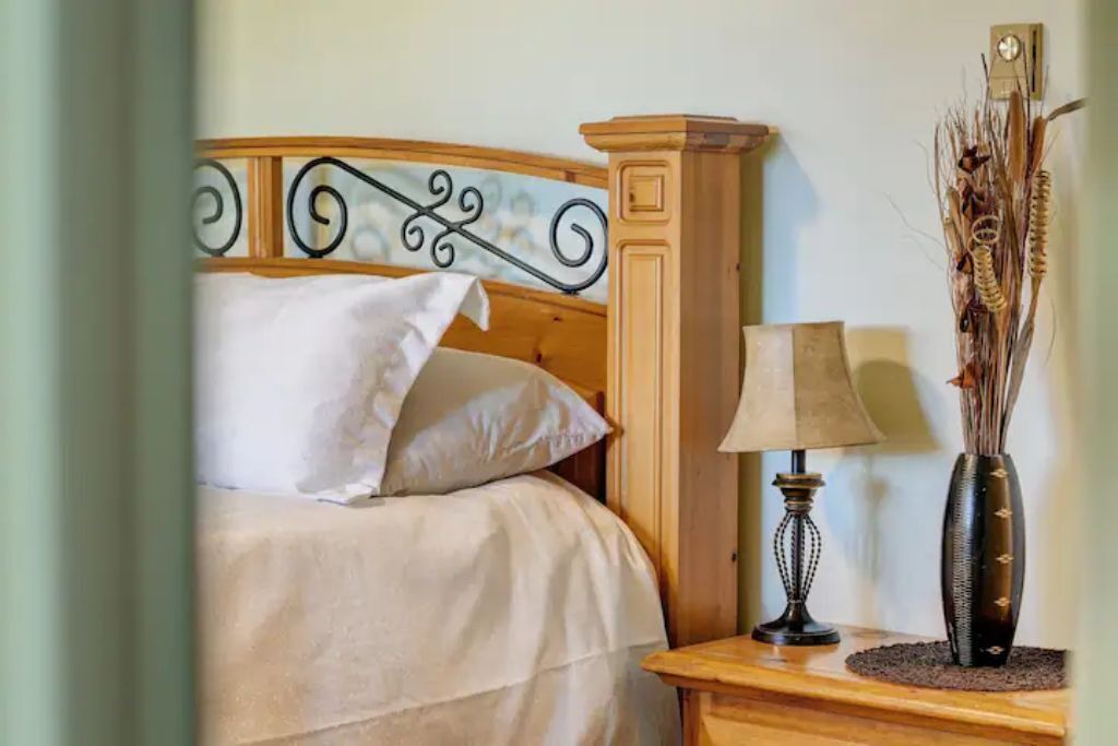 Photo of Bedroom in Colwood