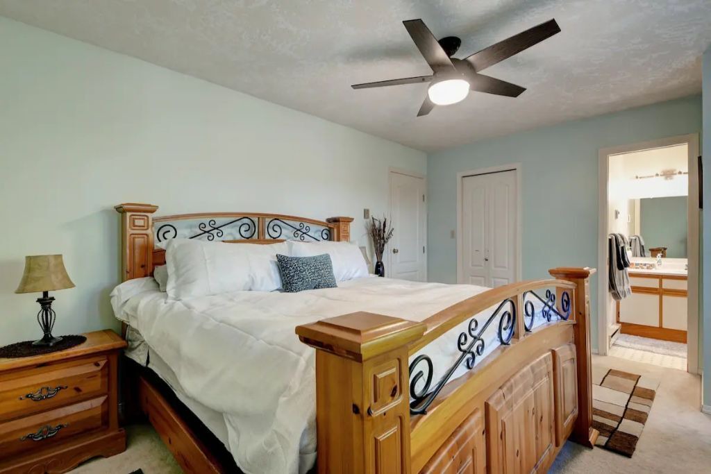 Photo of Bedroom in Colwood