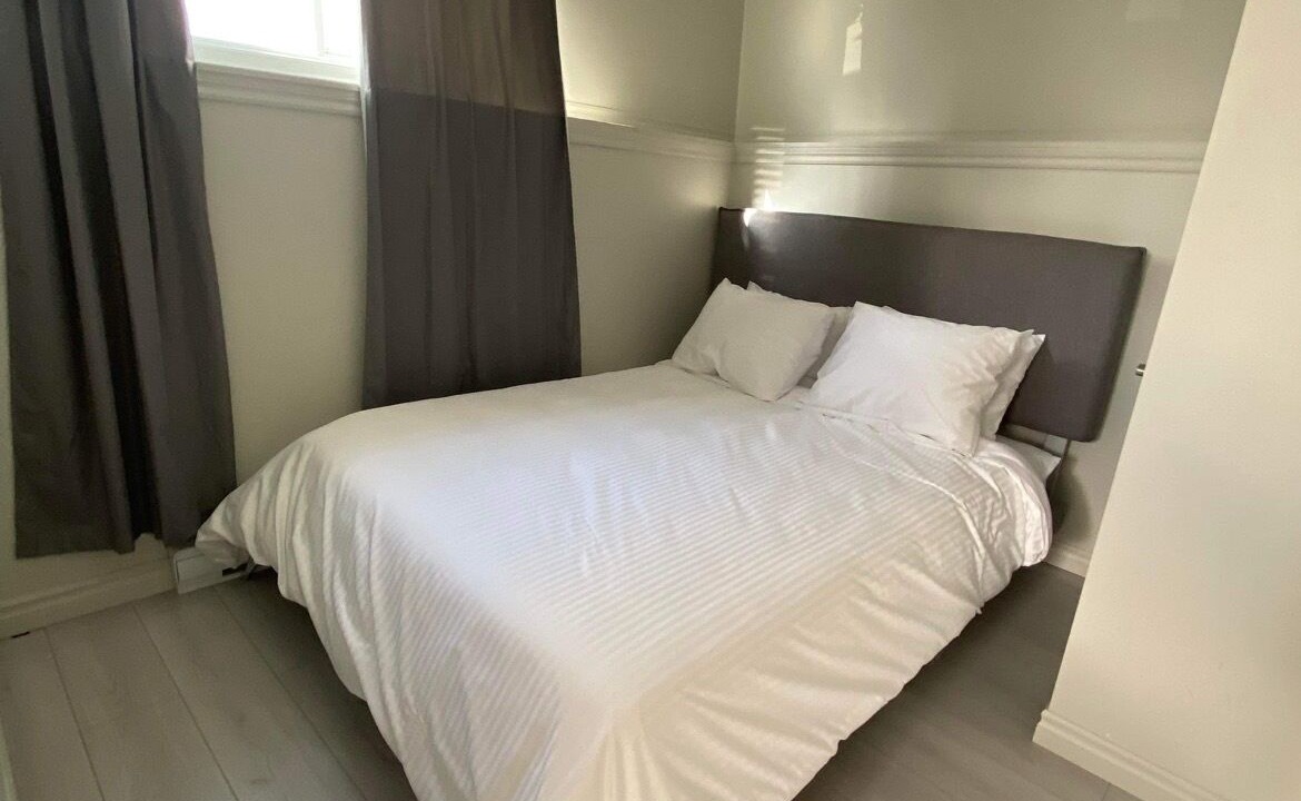 Photo of Bedroom in Rouyn-Noranda