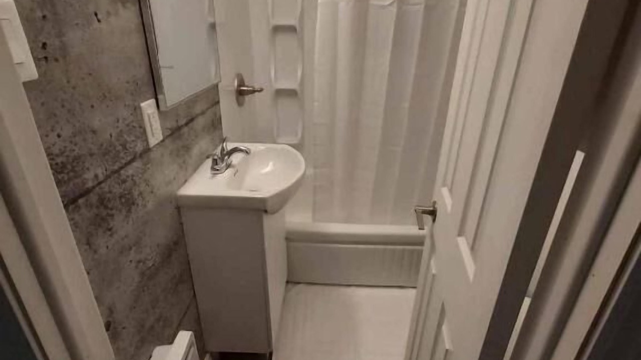 Photo of Bedroom in Rouyn-Noranda