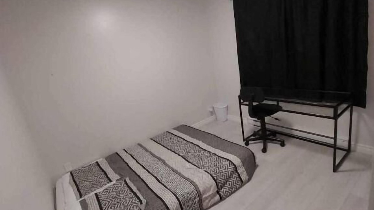 Photo of Bedroom in Rouyn-Noranda