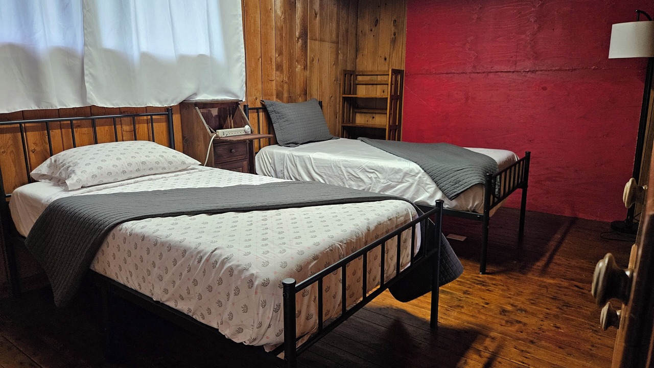 Photo of Bedroom in Port Colborne
