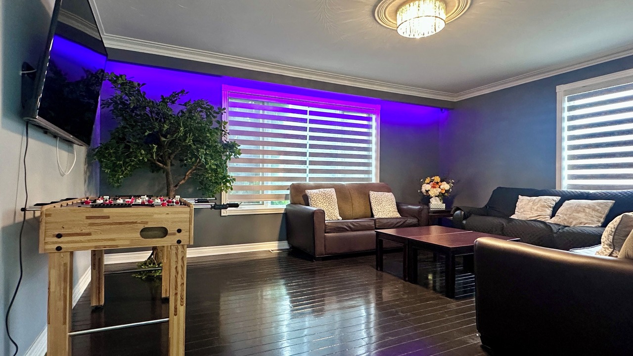 Photo of Livingroom in Niagara Falls