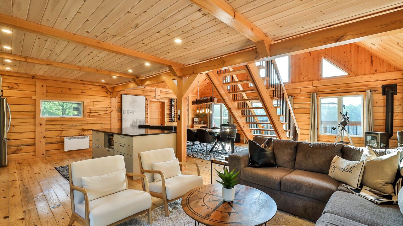 Photo of Livingroom in Notre-Dame-de-Pontmain