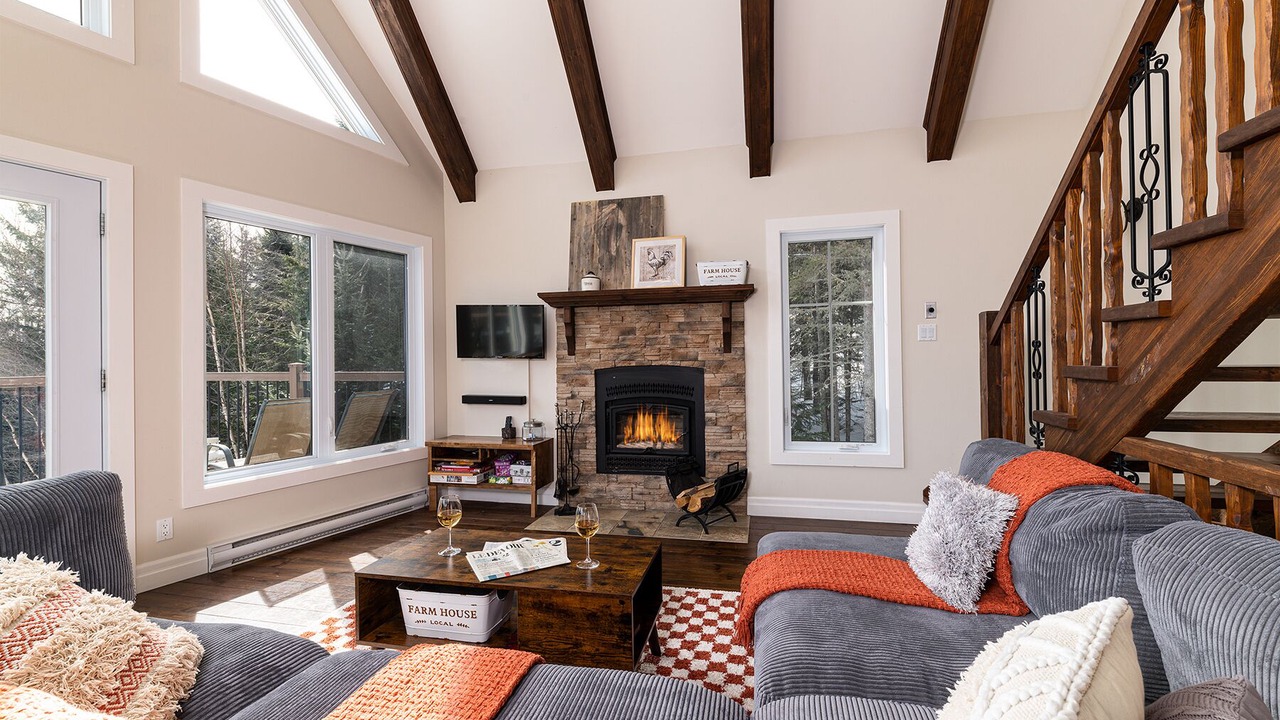 Photo of Livingroom in Saint-Joseph-de-la-Rive
