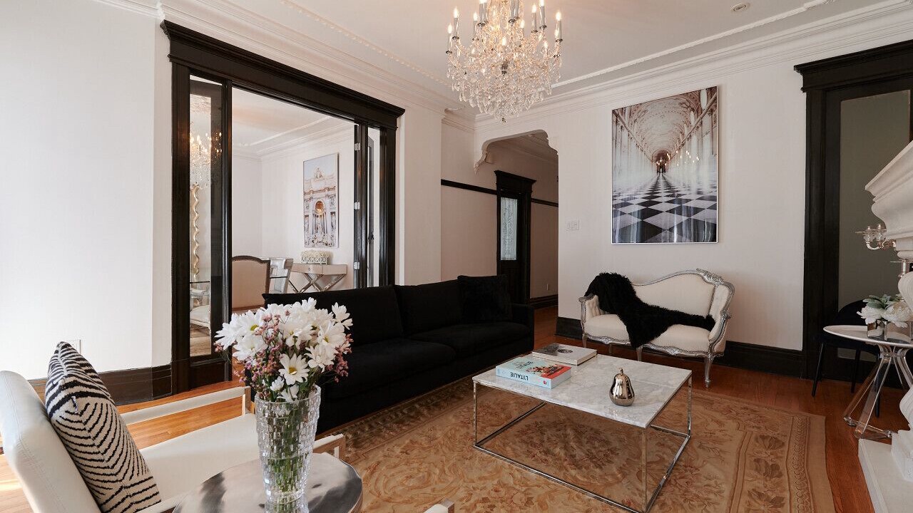 Photo of Livingroom in Little Italy