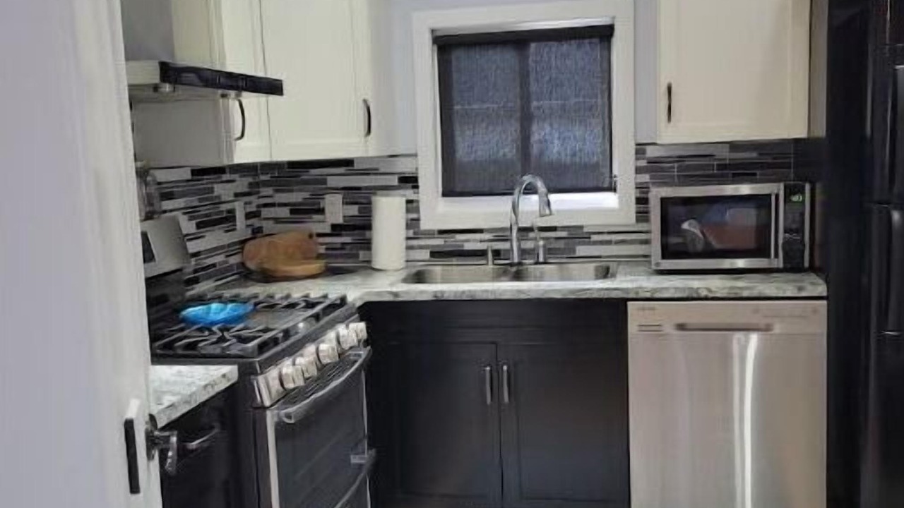 Photo of Kitchen in Sylvan Lake