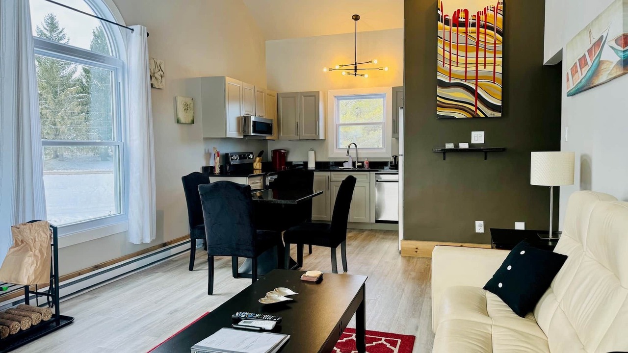 Photo of Bedroom in Magog