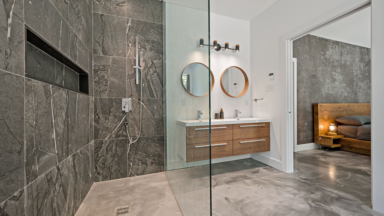 Photo of Bathroom in Lac Superieur Village