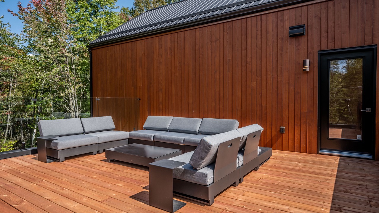 Photo of Patio Balcony in Lac Superieur Village