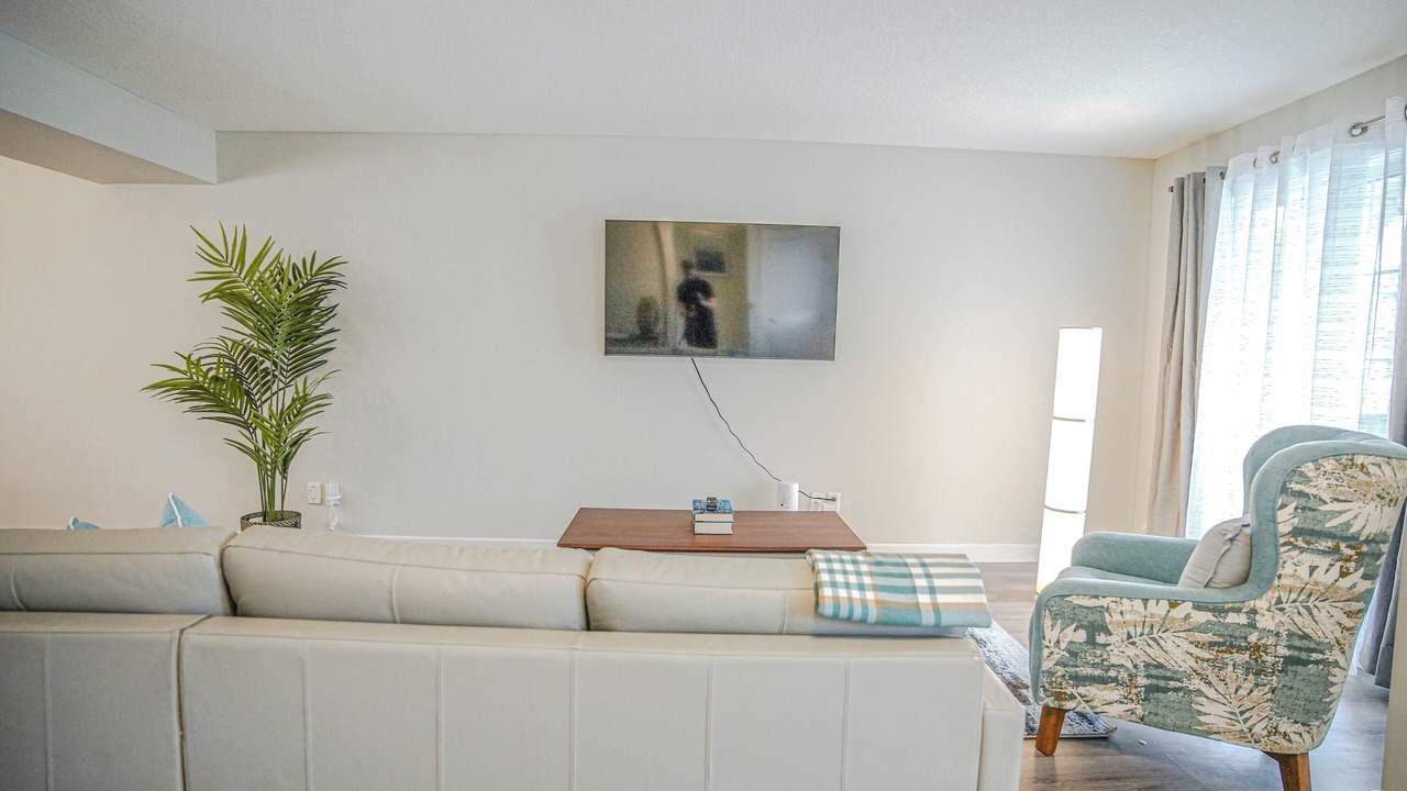 Photo of Livingroom in Fort Saskatchewan