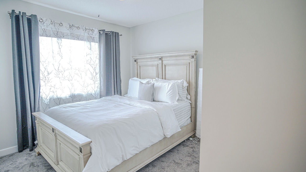 Photo of Bedroom in Fort Saskatchewan