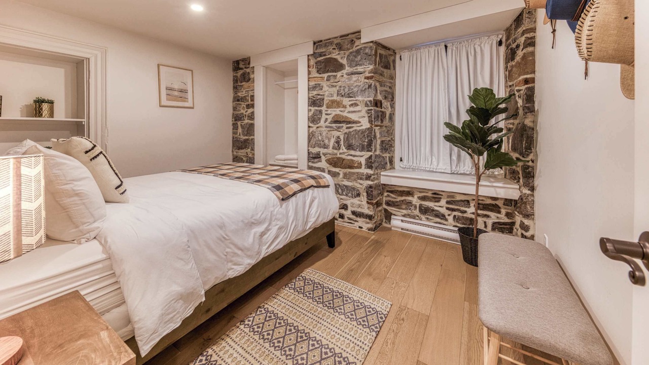 Photo of Bedroom in Vieux-Quebec-Cap-Blanc-colline Parlementaire