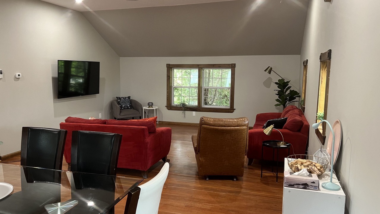 Photo of Livingroom in Lambton Shores