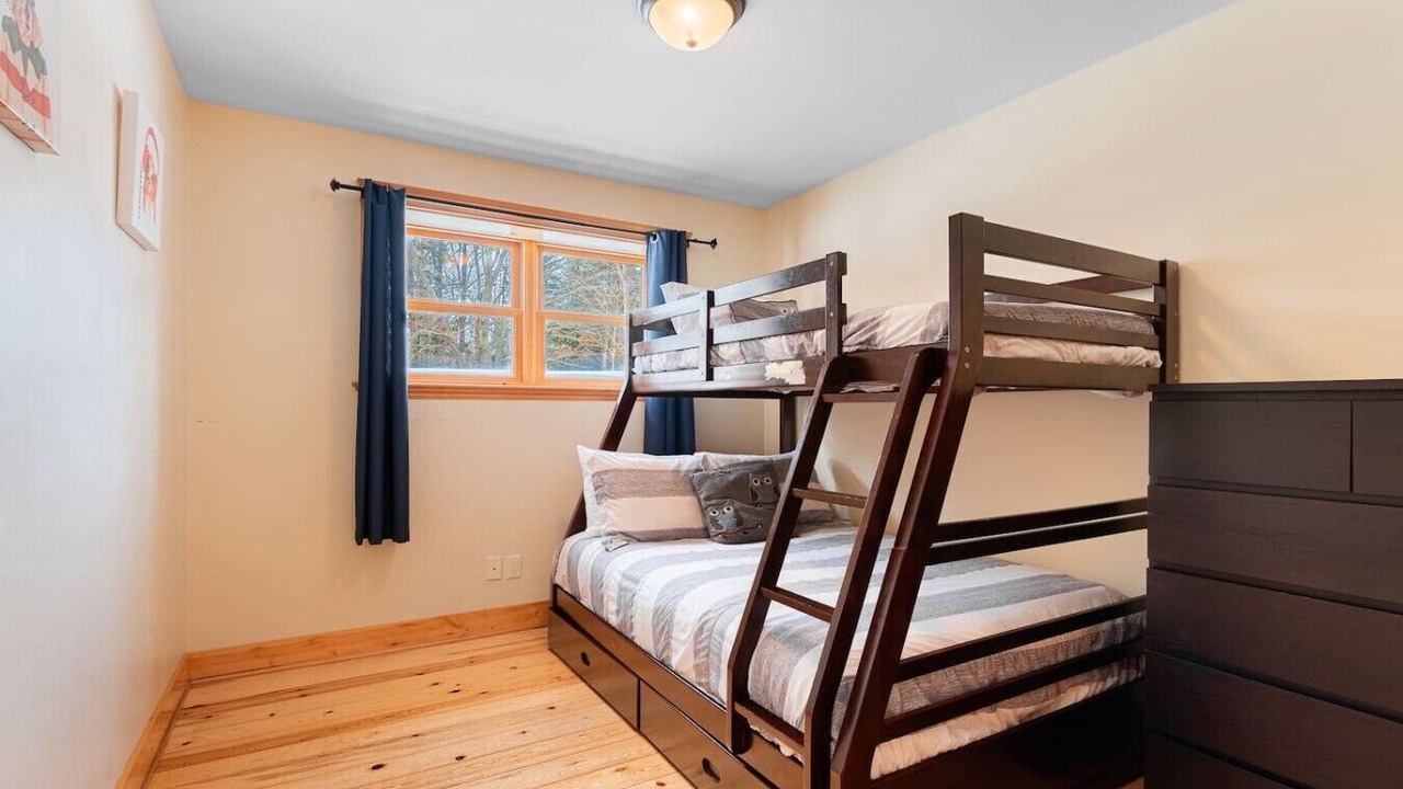 Photo of Bedroom in Fiddler Lake Resort