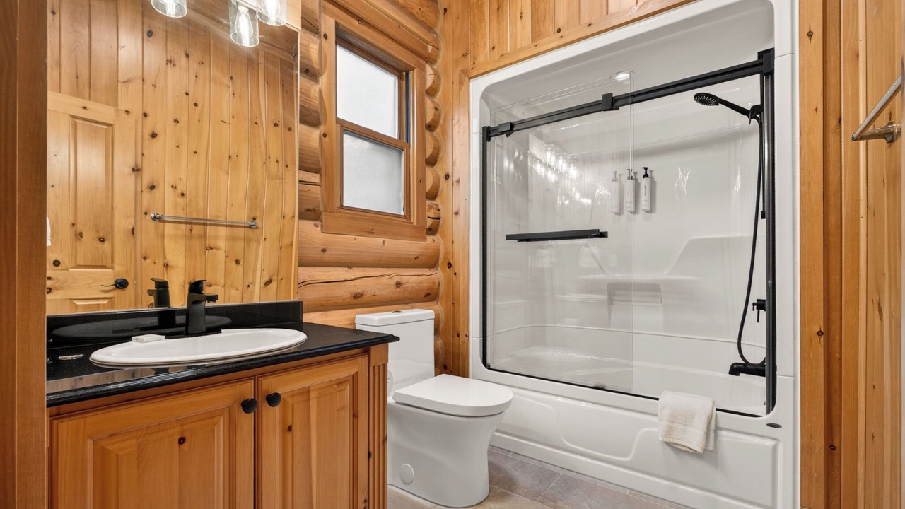 Photo of Bathroom in Fiddler Lake Resort