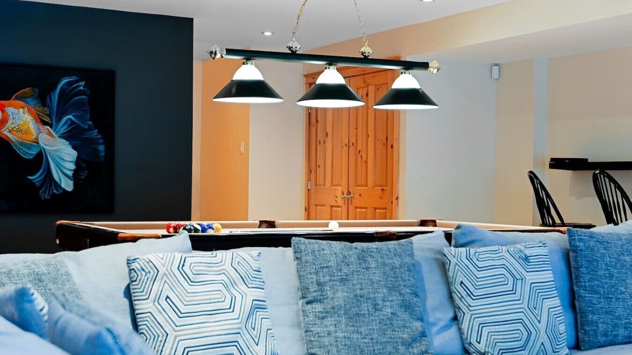 Photo of Livingroom in Fiddler Lake Resort