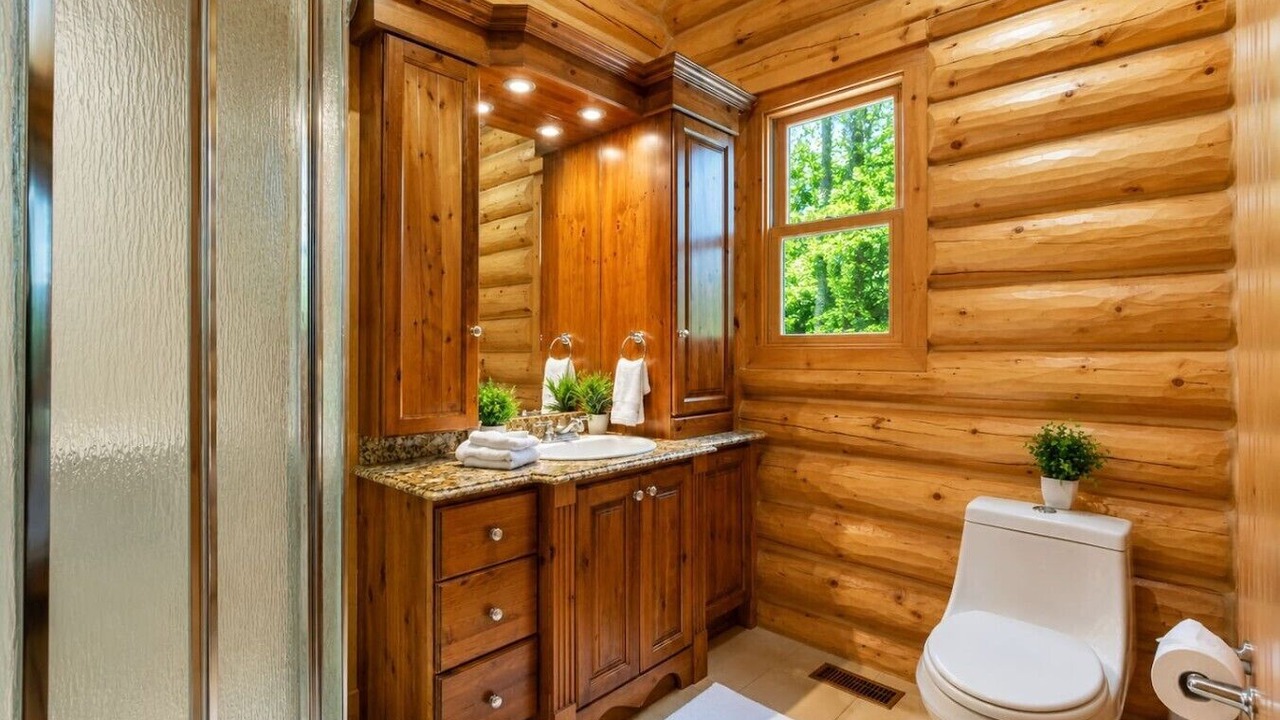 Photo of Bathroom in Fiddler Lake Resort
