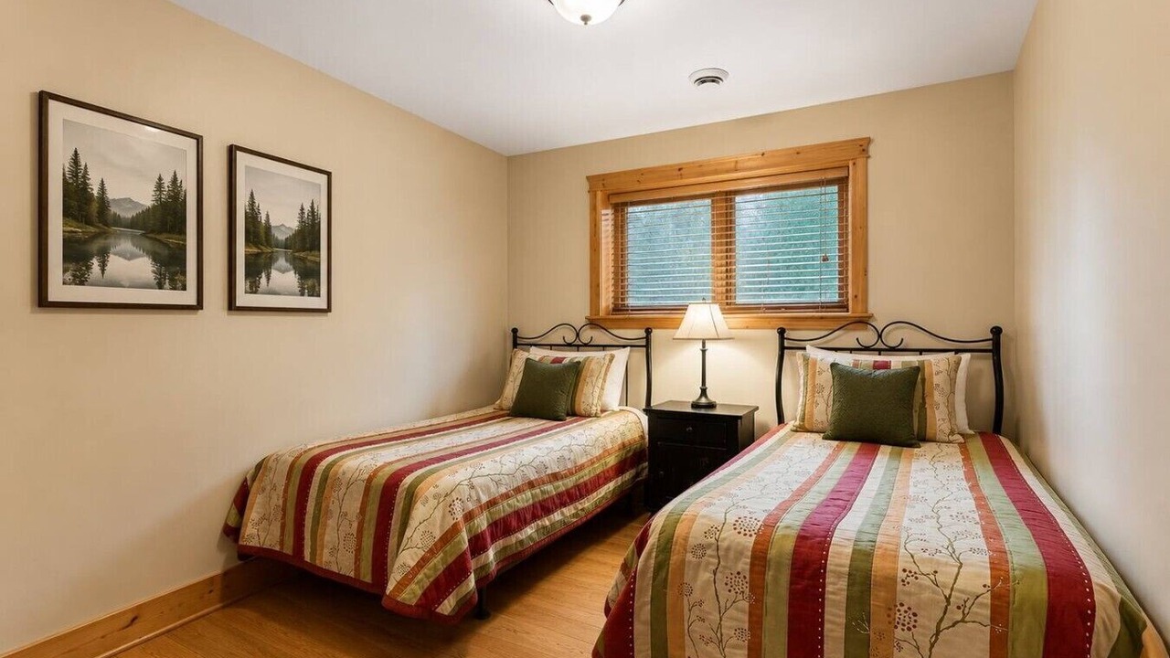 Photo of Bedroom in Fiddler Lake Resort