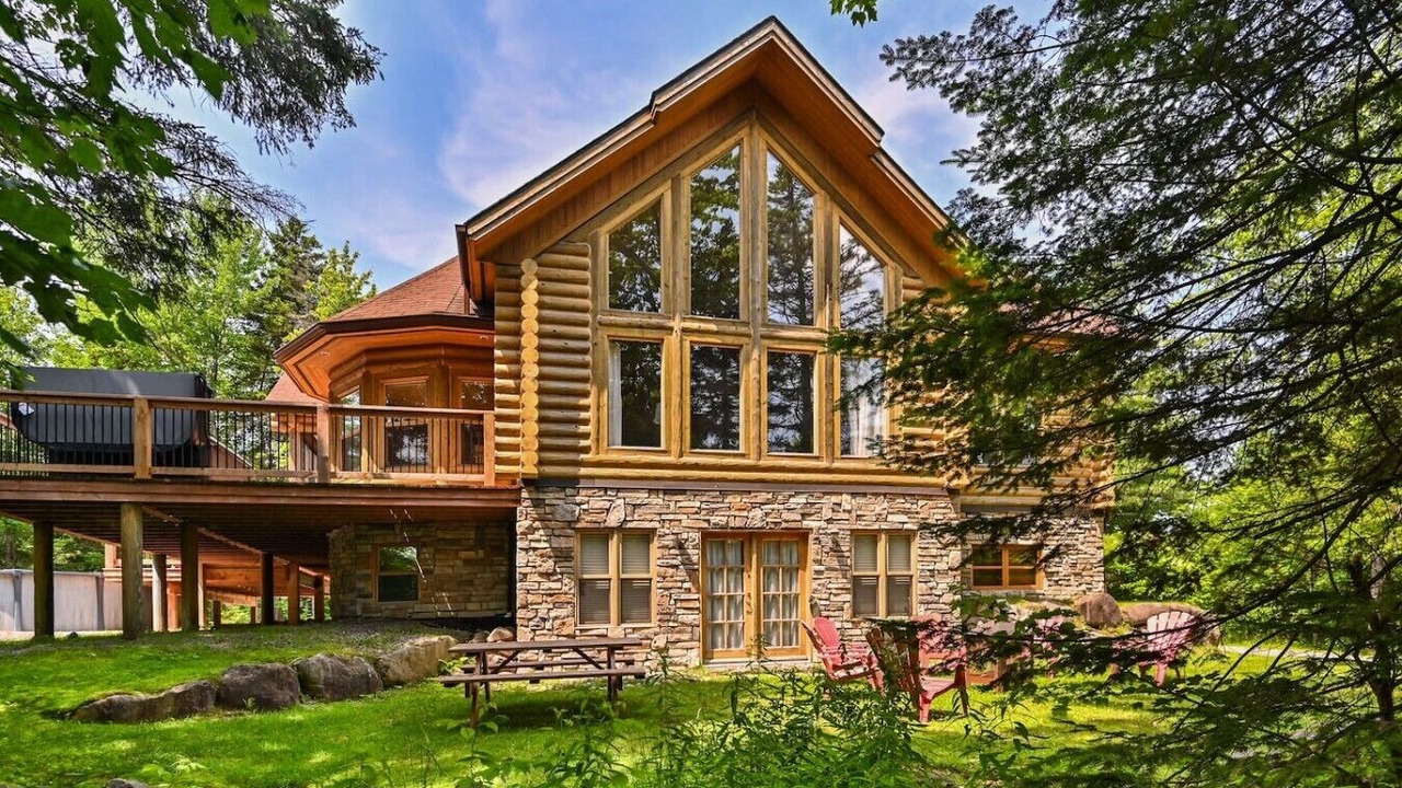 Photo of Outdoor in Fiddler Lake Resort