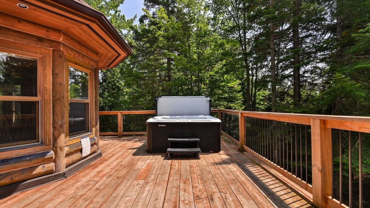 Photo of Patio Balcony in Fiddler Lake Resort