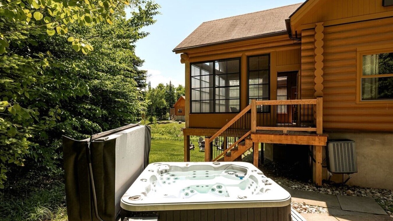 Photo of Patio Balcony in Fiddler Lake Resort