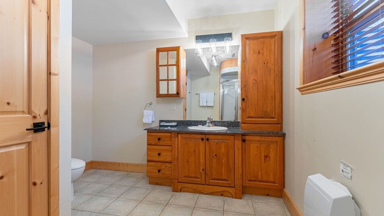 Photo of Bathroom in Fiddler Lake Resort