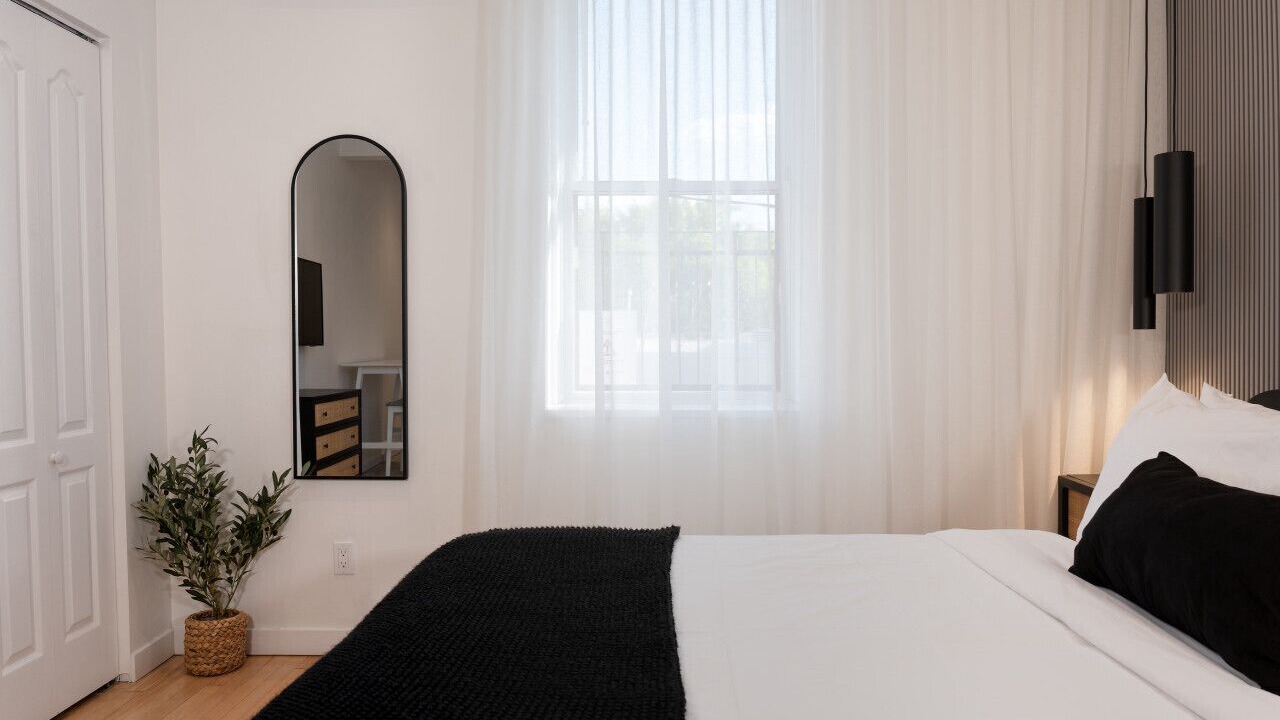 Photo of Bedroom in Plateau Mont Royal