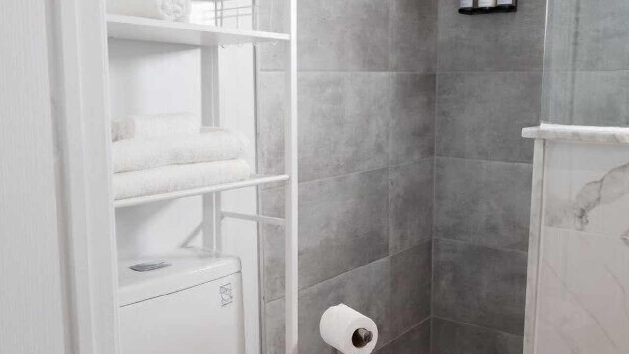 Photo of Bathroom in Plateau Mont Royal