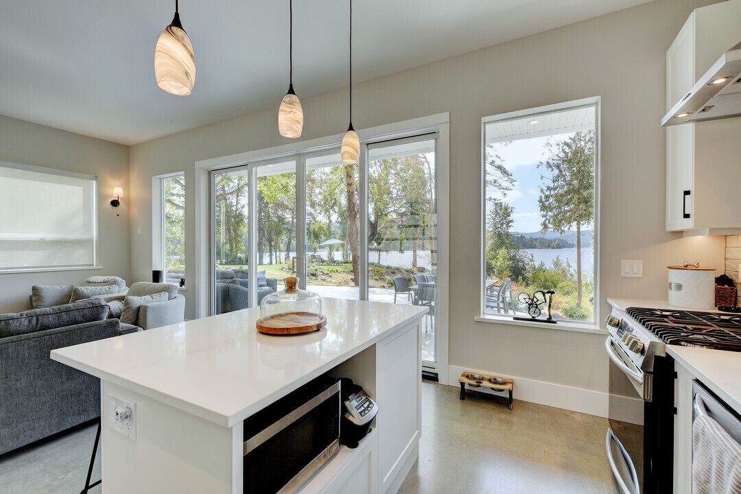 Photo of Kitchen in Shawnigan Lake