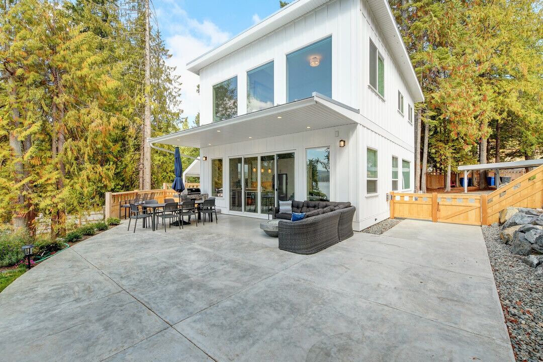Photo of Outdoor in Shawnigan Lake