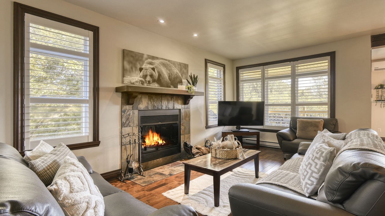 Photo of Livingroom in Mont-Tremblant
