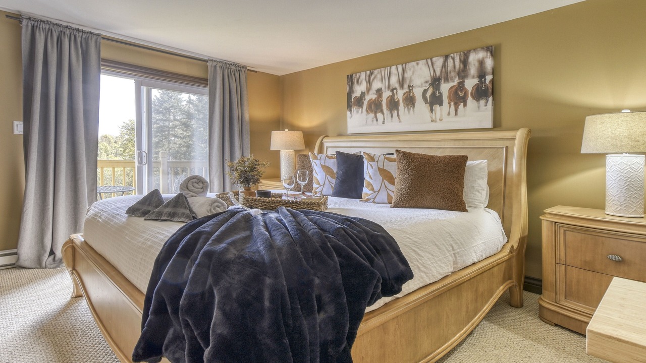 Photo of Bedroom in Mont-Tremblant