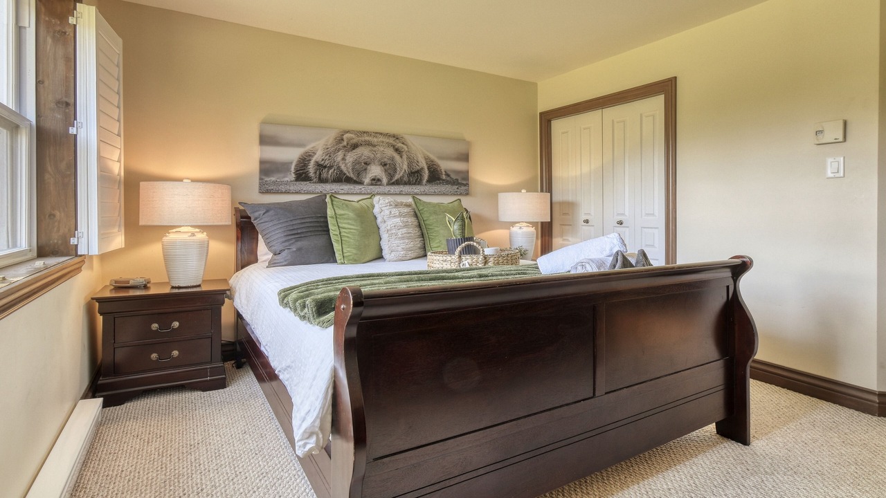 Photo of Bedroom in Mont-Tremblant