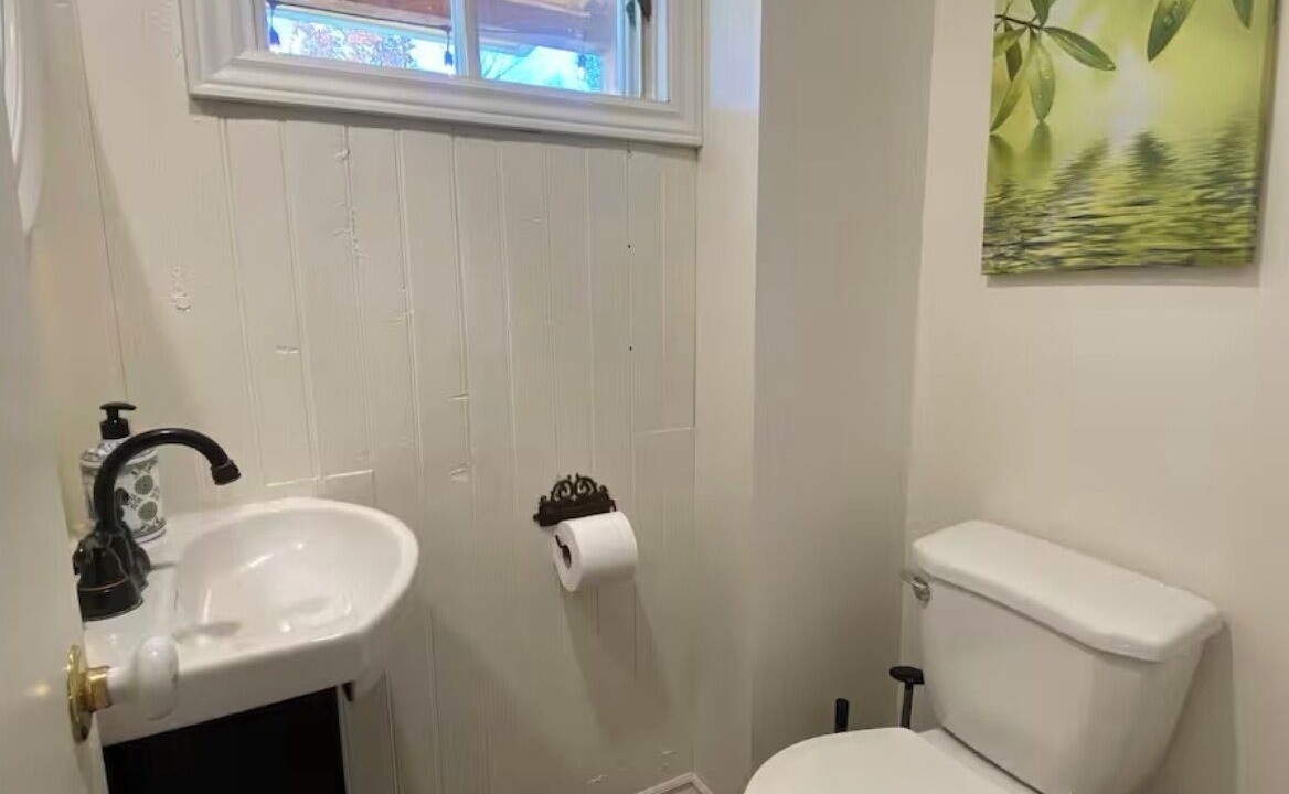 Photo of Bathroom in Saint-Gabriel-de-Valcartier
