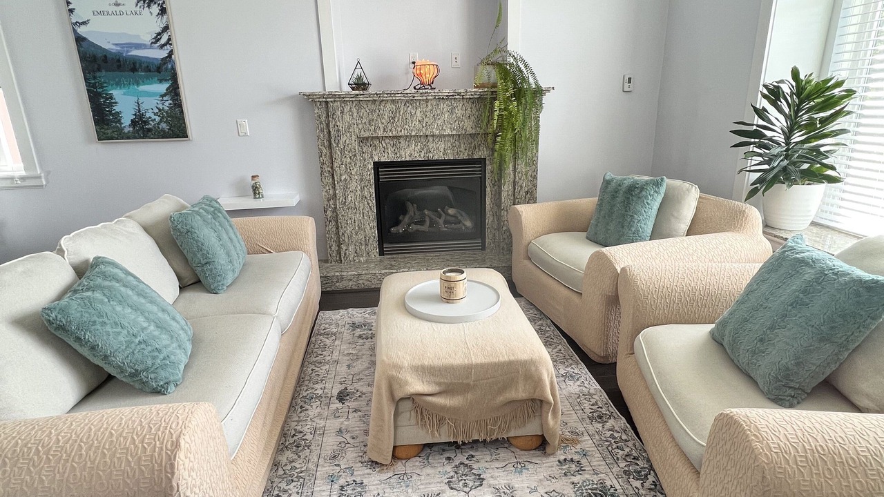 Photo of Livingroom in Vancouver South