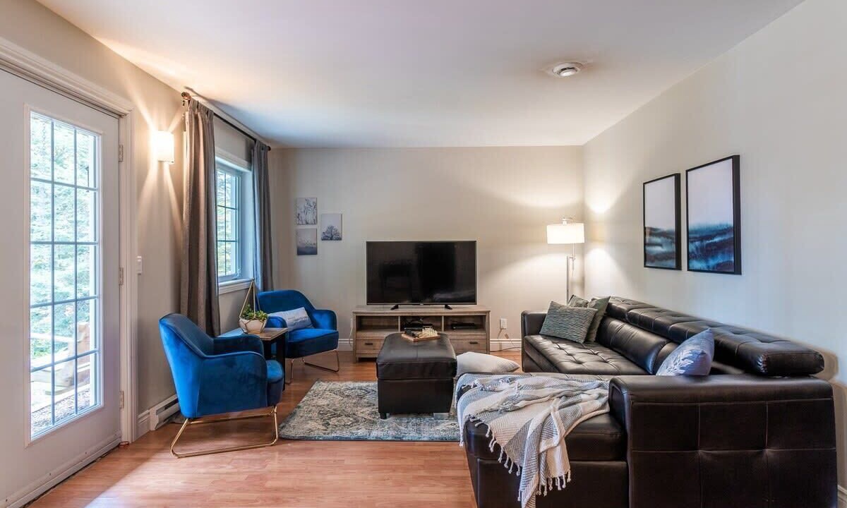 Photo of Livingroom in St-Adolphe-d'Howard