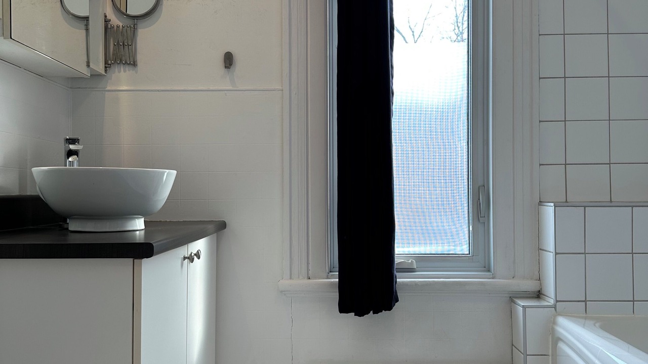 Photo of Bathroom in Vieux-Limoilou