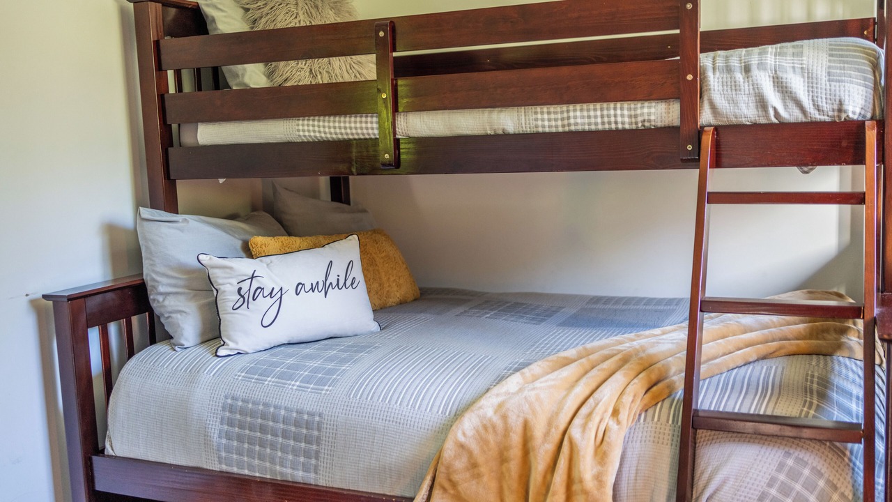 Photo of Bedroom in Port Alberni
