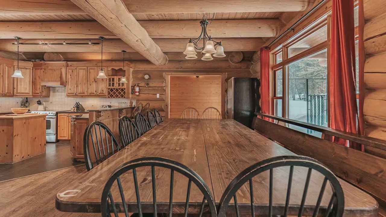 Photo of Bedroom in Fiddler Lake Resort