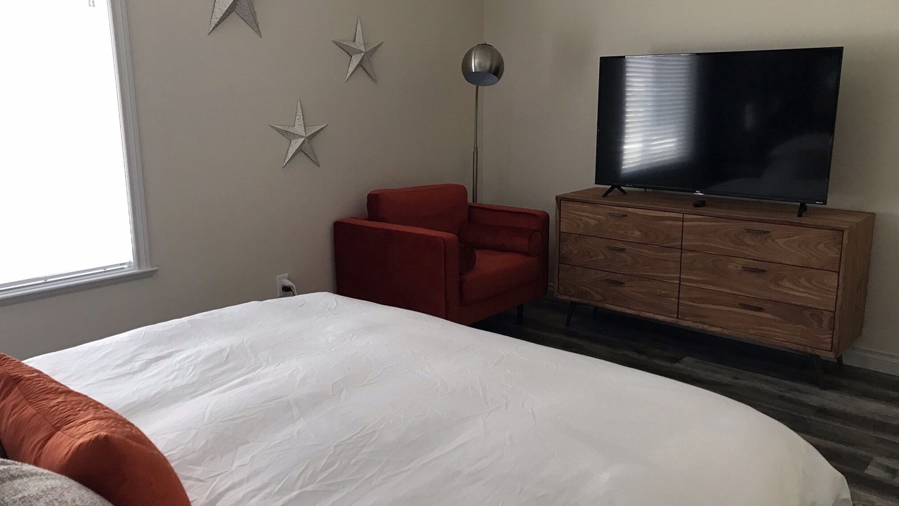 Photo of Bedroom in Osoyoos