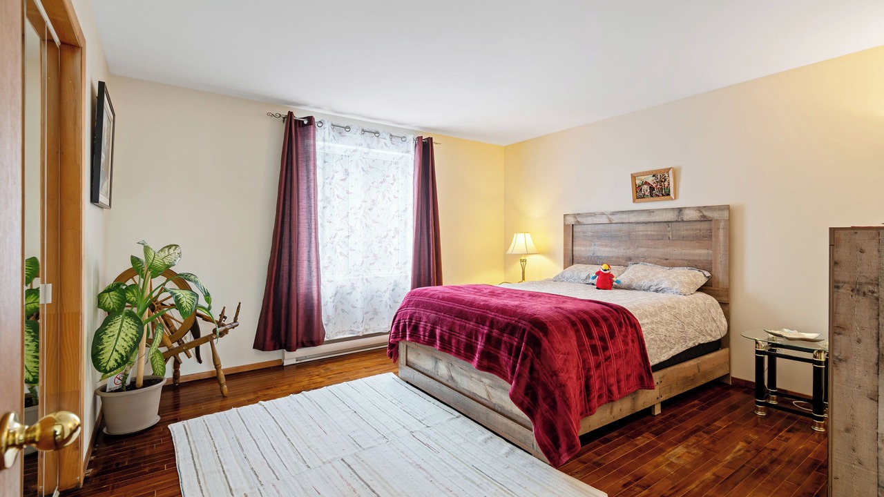 Photo of Bedroom in Chertsey